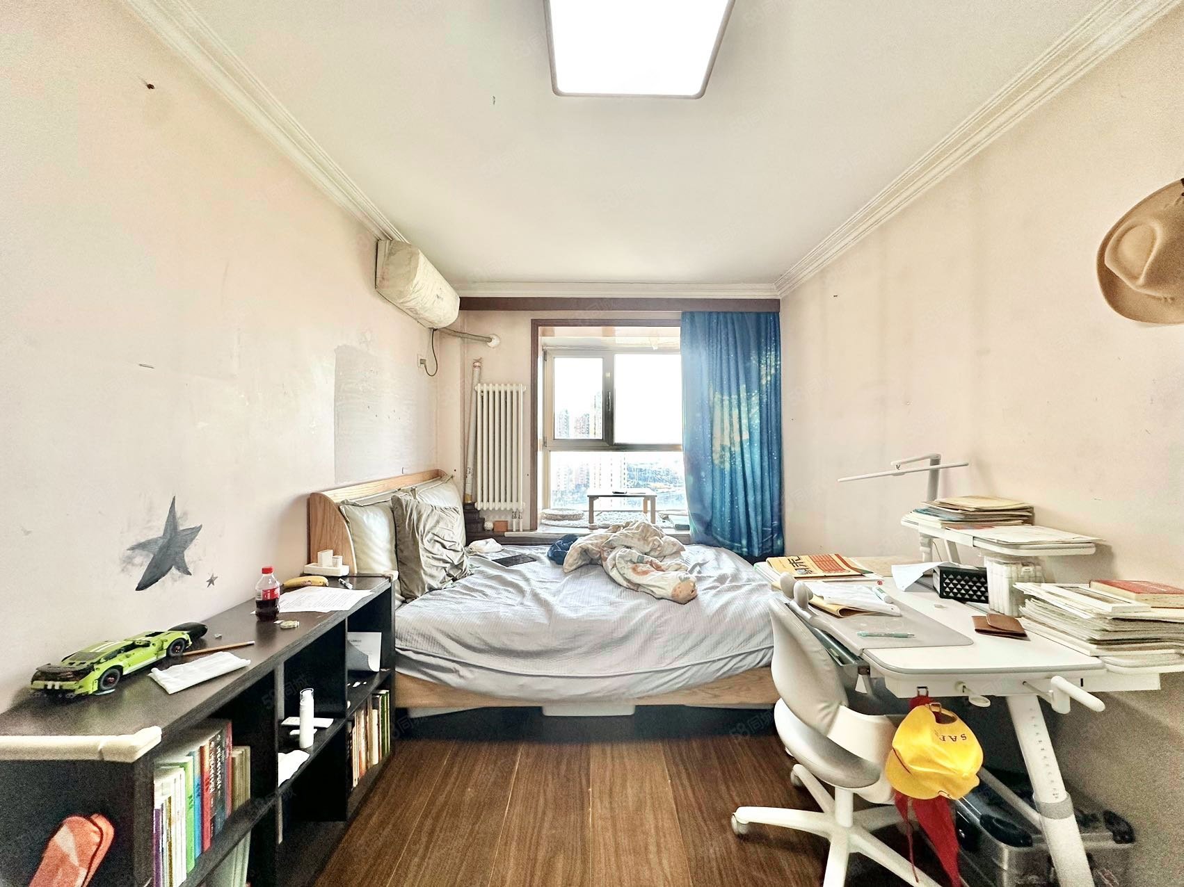 新紀(jì)家園2室2廳1衛(wèi)89.26㎡西南600萬