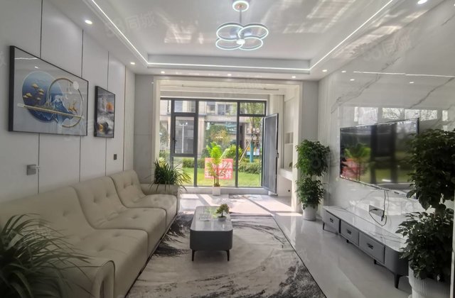 创维瑜园4室2厅2卫130㎡南北63万