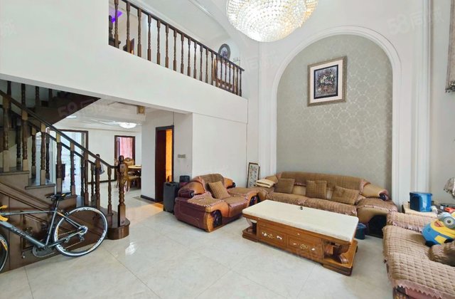 利通佳年华(天鹅堡)5室2厅238.5㎡176万二手房图片