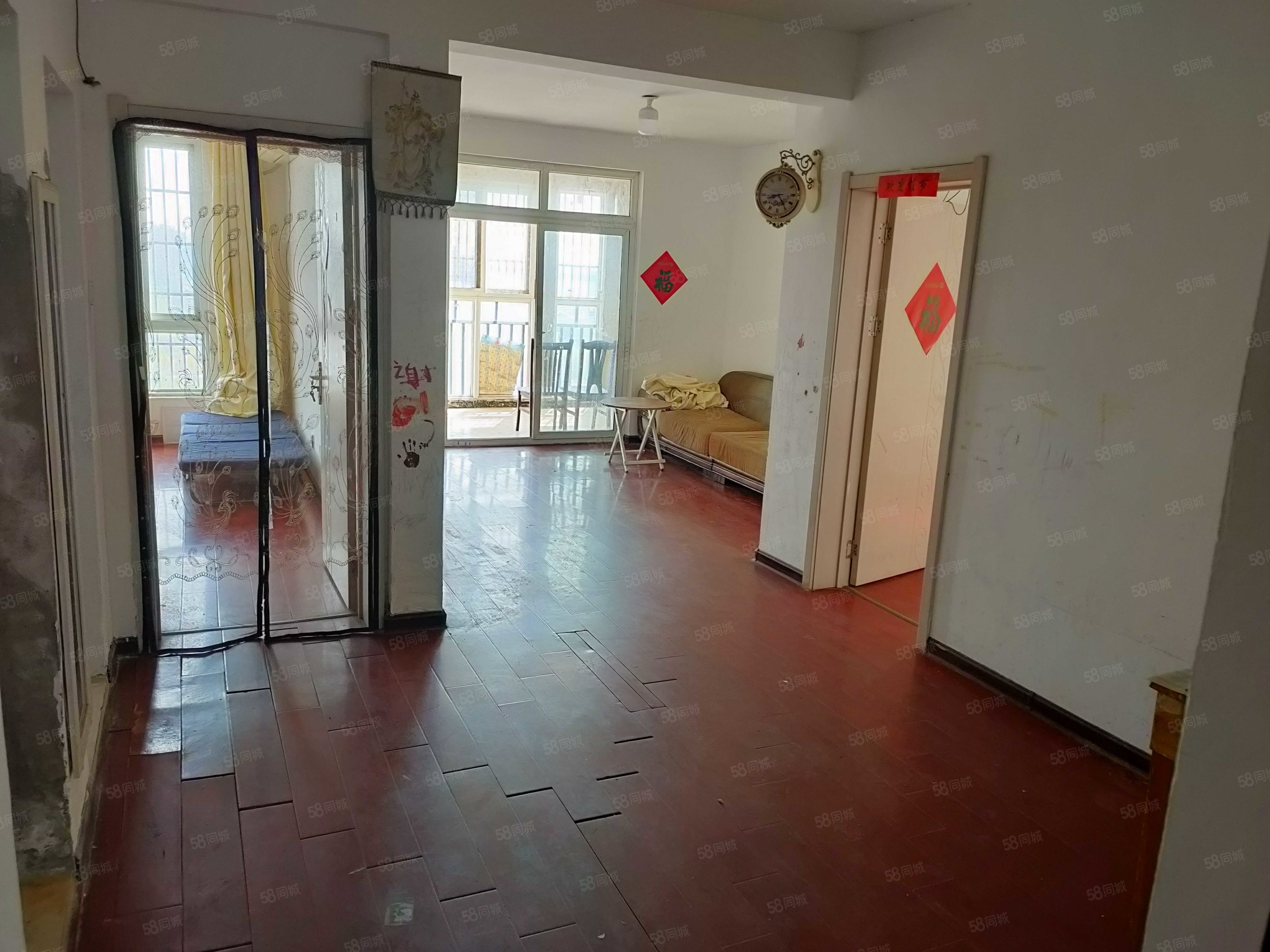 时代广场2室2厅1卫90.78㎡南28万