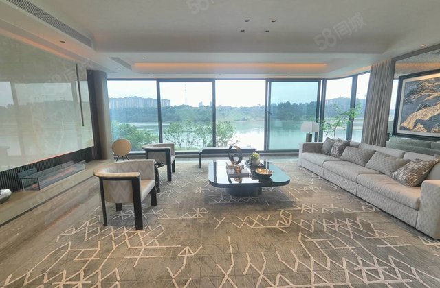 中盛圆山4室2厅168㎡58.8万二手房图片