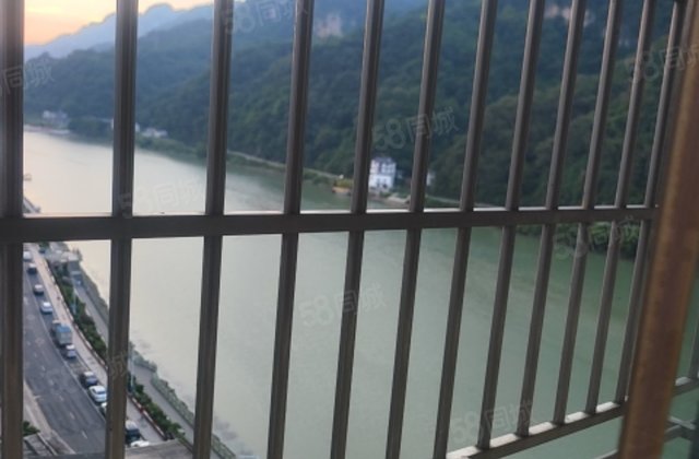 御江丽景3室2厅127.15㎡59万二手房图片