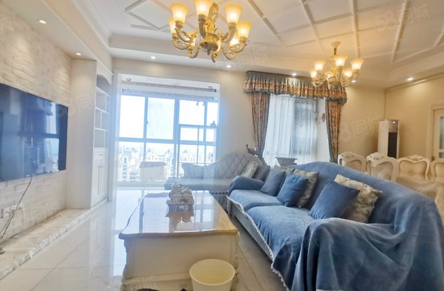 宏达世纪锦城4室2厅124.77㎡240万二手房图片