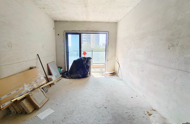 龙光玖誉府3室2厅96.87㎡57万二手房图片