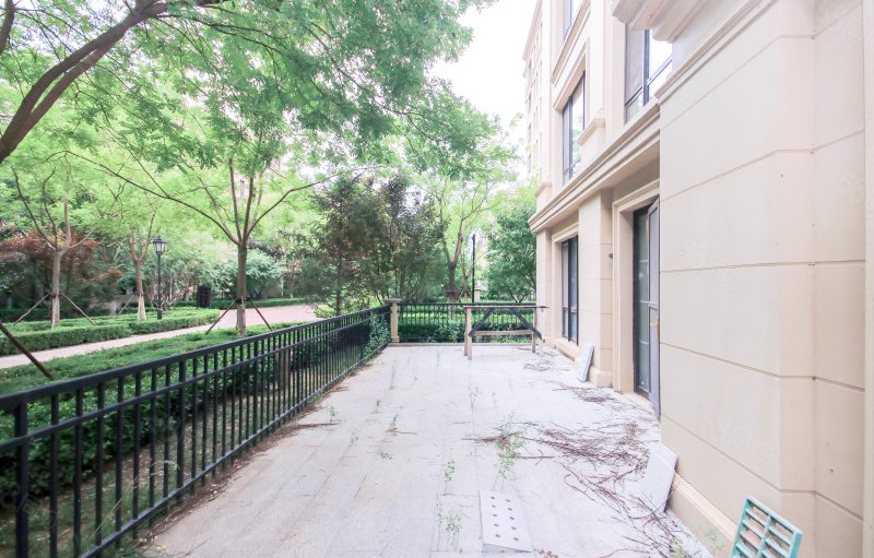 融创半湾半岛洋房平墅独立花园小院独立入户私密性强爆赞