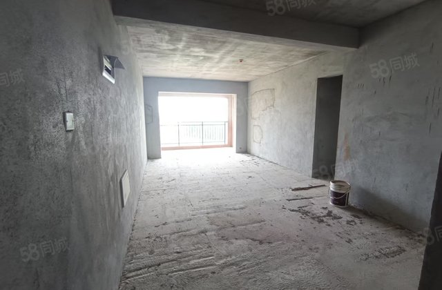 华源学府4室2厅130.39㎡56万二手房图片