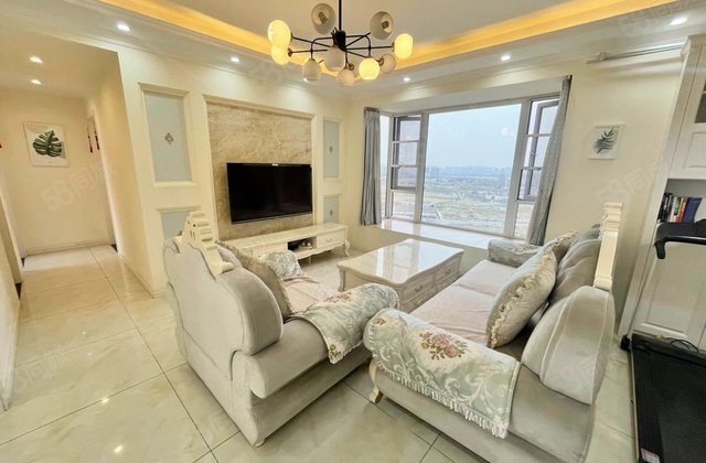 融创凯旋东岸3室2厅98㎡106万二手房图片