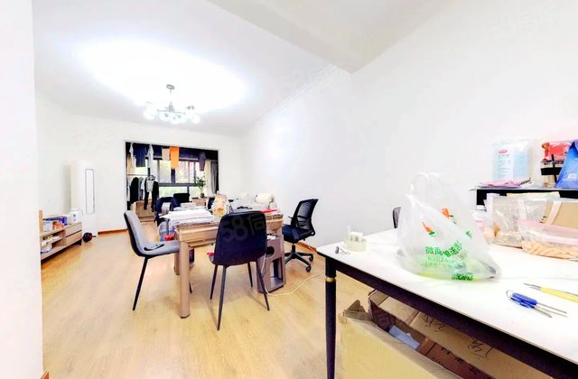 金沙御苑3室2厅109.09㎡160万二手房图片