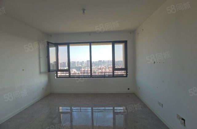 百合新城锦兰园  集美壹品 商品住宅 双卫格局 带储藏室