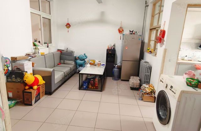 老文轩，外国语，老一中附近，免大税，车位充足