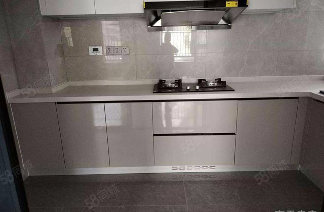 新芝望府4室2厅136.16㎡477万二手房图片