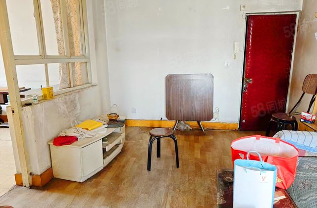 双合成宿舍2室1厅70.2㎡30万二手房图片