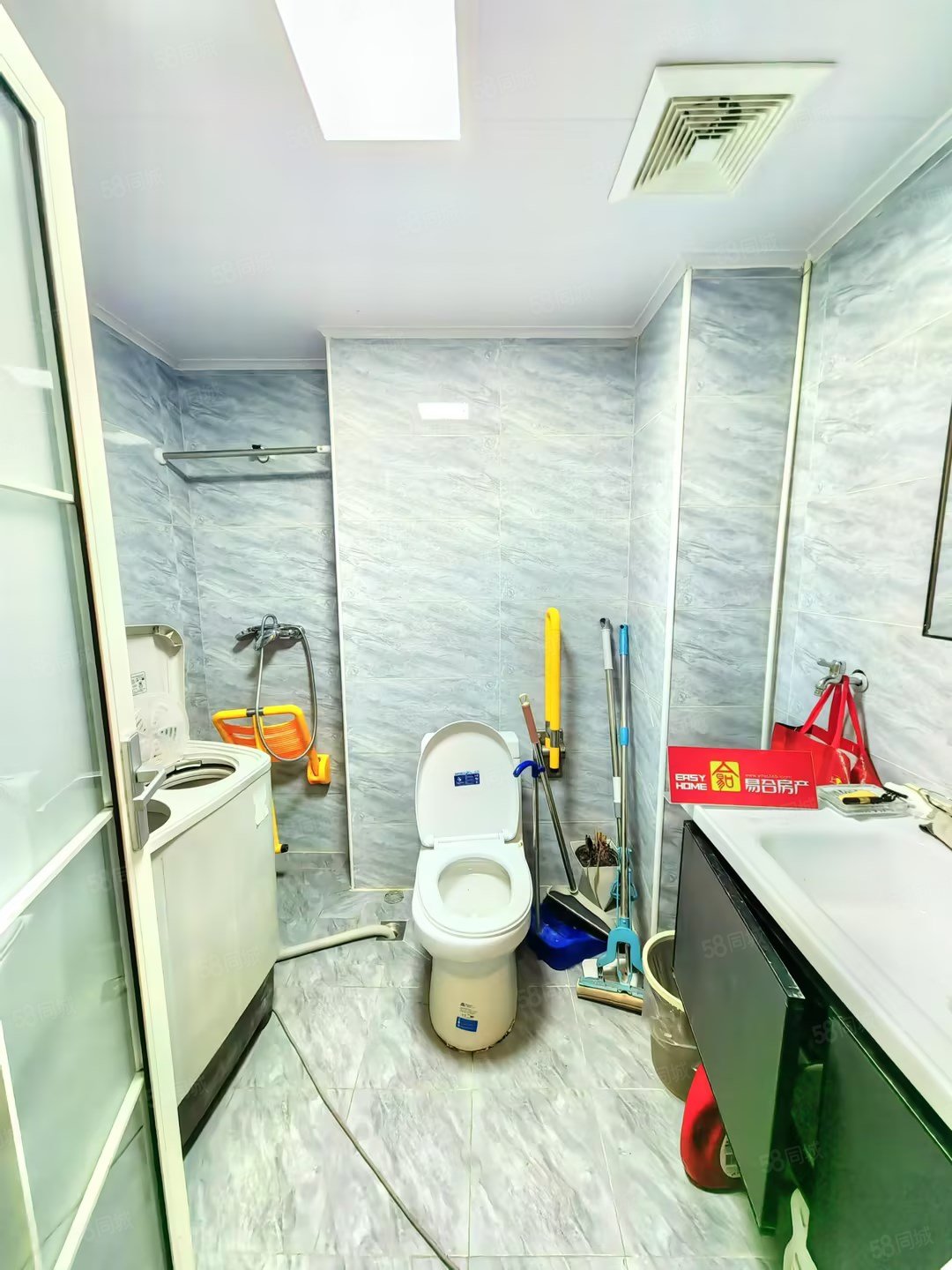 快樂(lè)假日1室0廳1衛(wèi)42.58㎡南北23萬(wàn)