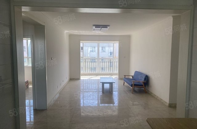 吉木萨尔县公务员集资房小区(二期)3室2厅118.15㎡22万二手房图片