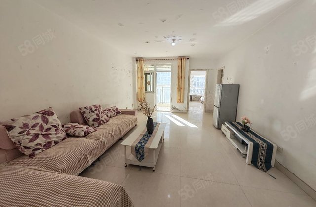 可隔小三居 咱前街 西湖馨苑 中间楼层 采光非常棒