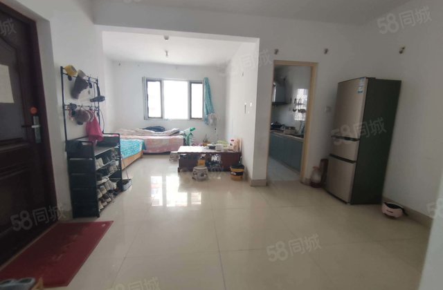 先锋社区 聊城大学南 区政府附近 电梯中层免大税