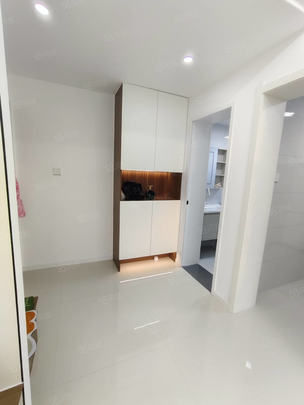 县土产综合楼1室1厅1卫52㎡东西15.9万