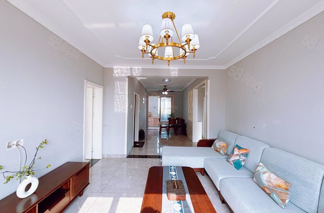 总高16层的电梯地暖9楼 商品房 精装修带车储 有密码钥匙