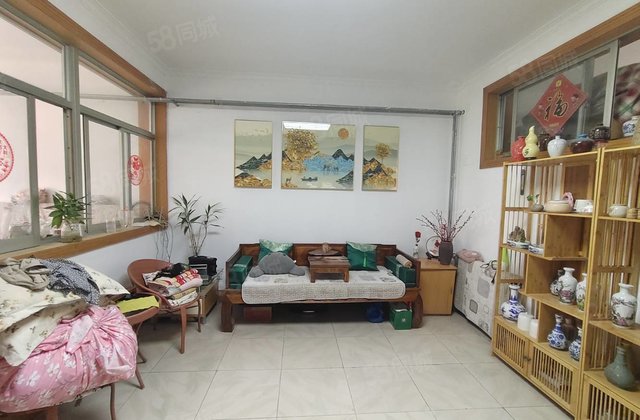 金鼎育新街东昌，中通家属院儿中间楼层三室75万看房有钥匙