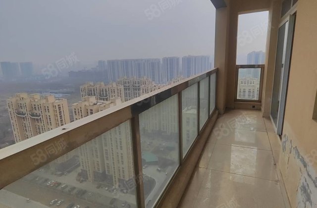 真实在售 水城印象 星汇 金田阳光城 东边户 客厅飘窗