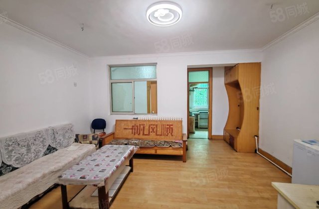 文轩本部 闸南商厦 免大税 小户型 看房方便