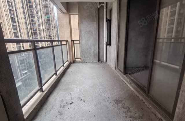 璟熙华园3室2厅126㎡146万二手房图片