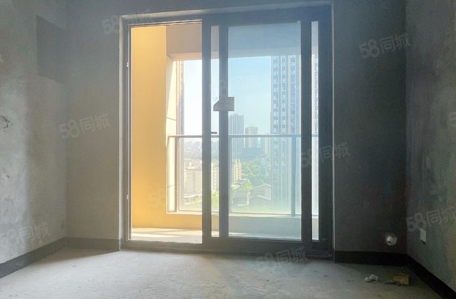 渝富滨江首岸3室2厅89.8㎡78万二手房图片