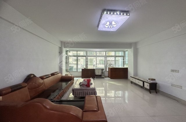 瑞泉花园3室2厅130㎡73万二手房图片