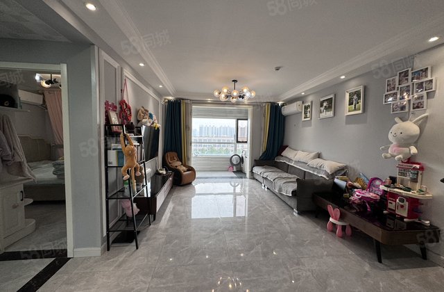 急售阿尔卡六期，理想城双阳台，婚房边户，花园路  五中，领秀