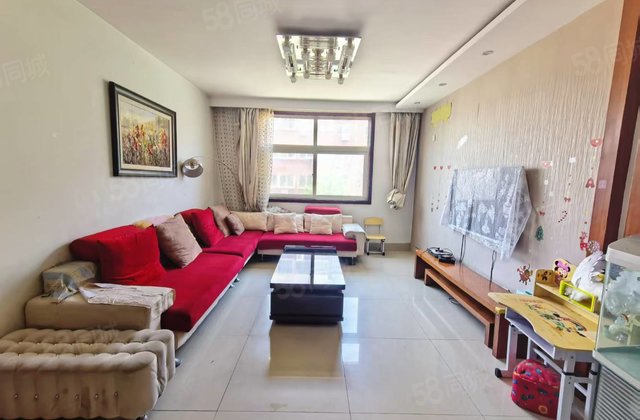 利民路人民公园 三室朝阳 地暖房 萃苑小区 带地上车库