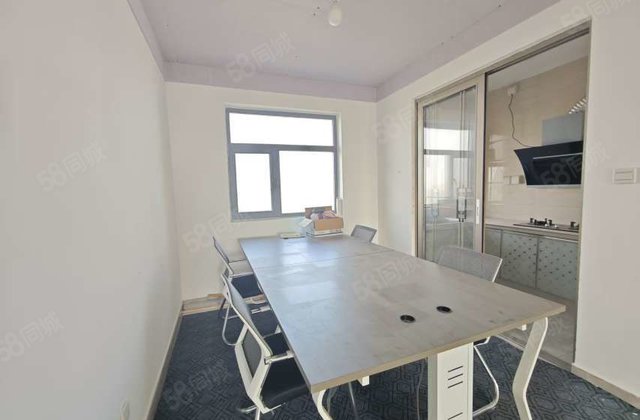 振兴路 高楼层视野好 三叶草双阳台 次新小区 带车储