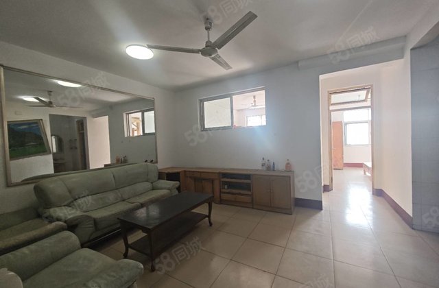 急卖，七中，光明，亿丰超市，大两室。