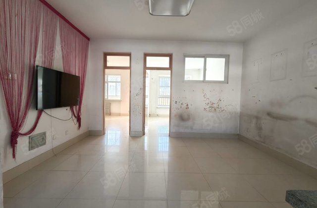 万达东临 电大家属院 三居送储 免大税 随时看房