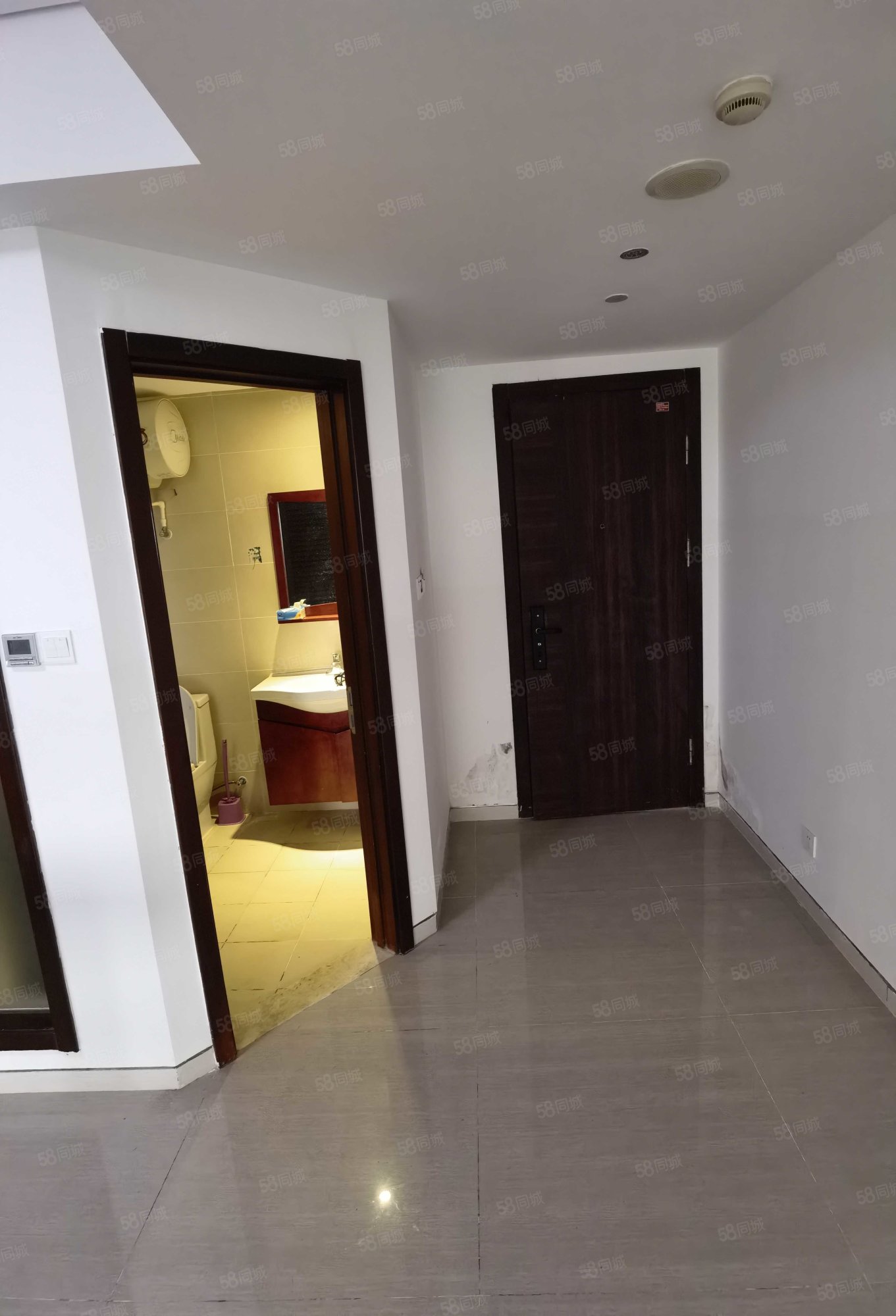 澄迈大洋公馆海景公寓1室1厅1卫85.21㎡南北80万