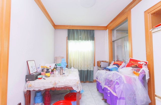 东航银杏小区3室2厅100㎡100万二手房图片