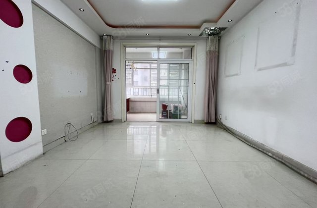 阳光实验 月亮湾 电梯中层 带车位储 有钥匙 随时看