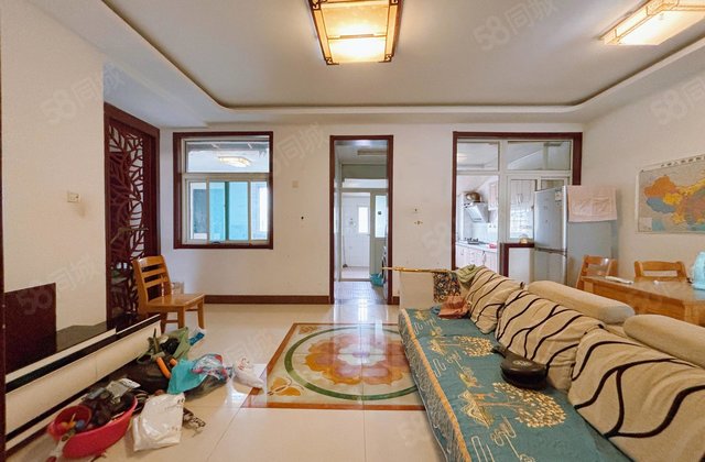 市医院西邻  东昌湖边  颐和园  有钥匙 随时看房