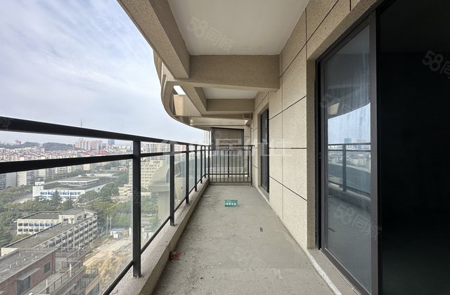 颐和雅郡3室2厅100.96㎡76万二手房图片