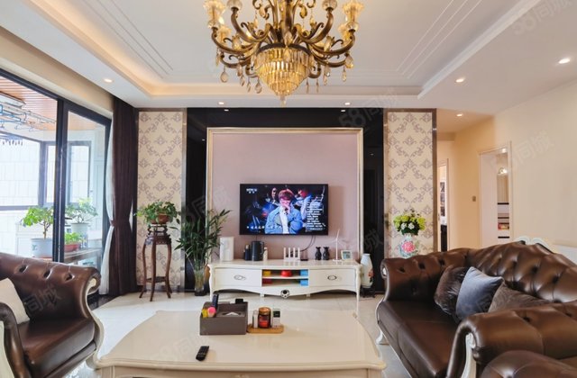 仁和春天国际花园3室2厅170.32㎡680万二手房图片