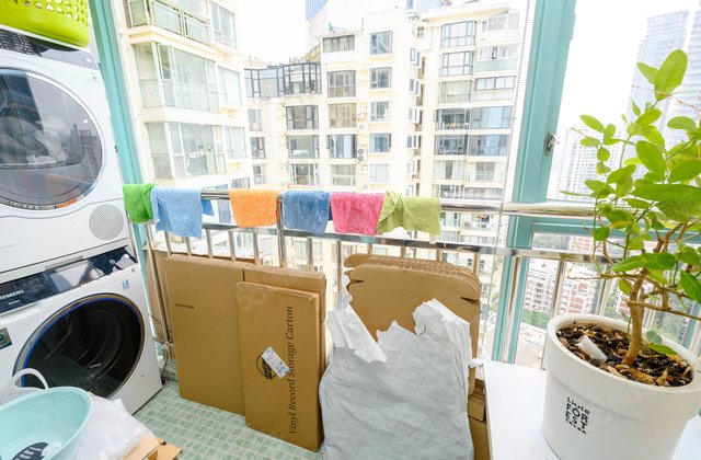 国贸金海岸3室2厅127.88㎡536万二手房图片