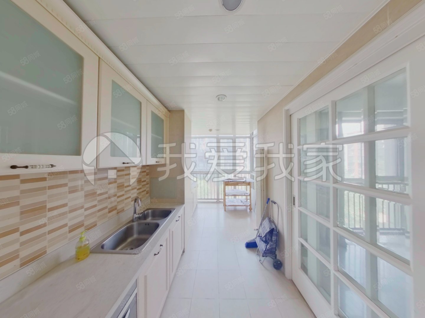 建邦華府3室2廳2衛(wèi)165.6㎡南北1050萬