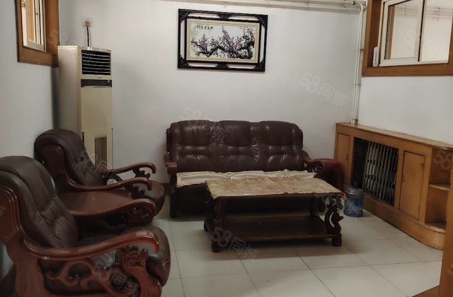 兴华路 东昌中学 步梯一楼 小区停车方便 外运公司