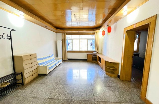 卫生庭院2室2厅86.48㎡38万二手房图片