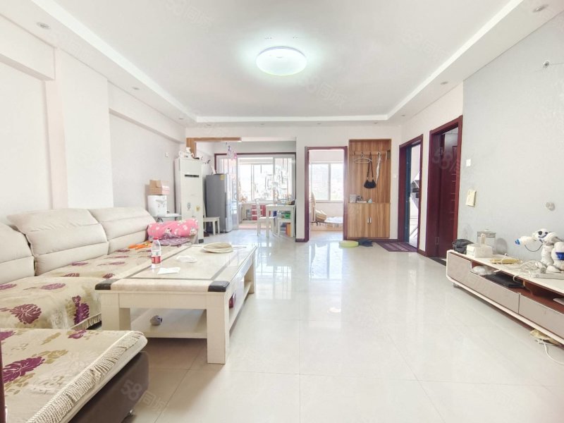 环球广场 鑫城大厦 实验 城里中学 大世界步行街,鑫城大厦-威海58同城