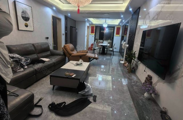 金域蓝湾四区(常熟)4室2厅133.42㎡125万二手房图片