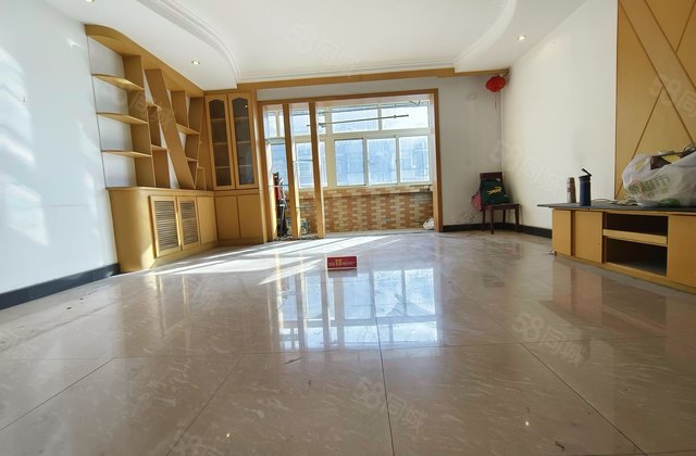 东关南里3室2厅136.79㎡385万二手房图片