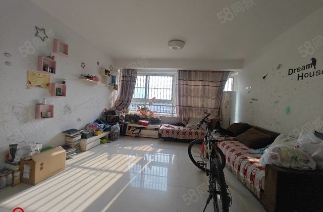 香格里小镇 有电梯 居住密度低 南北通透 房龄新 精装好房