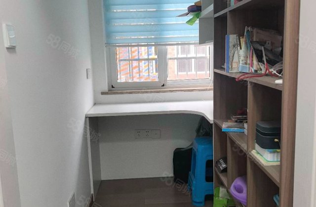 小城春秋3室2厅102㎡116万二手房图片