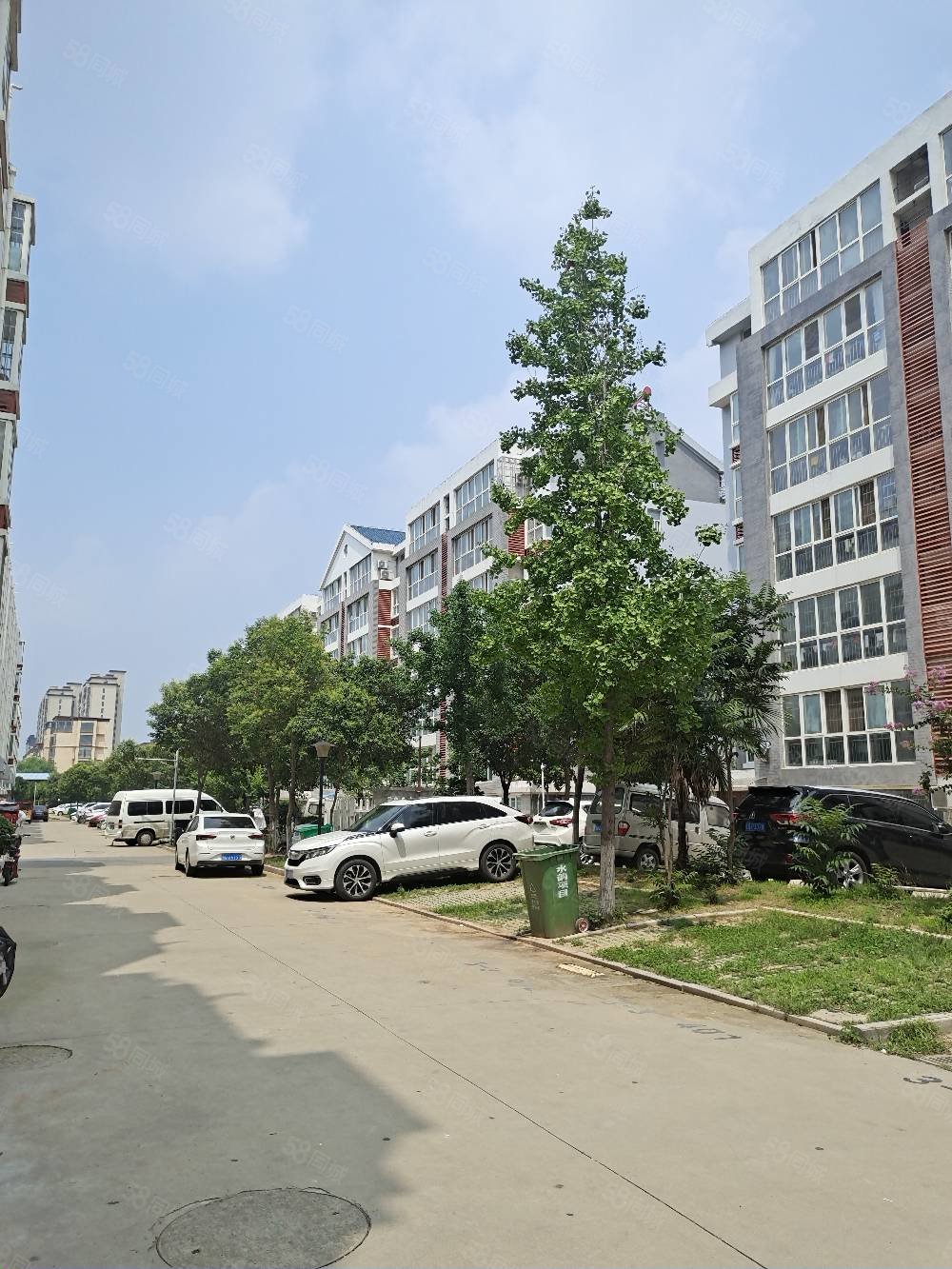 贵和水韵华庭3室2厅2卫132.06㎡南北95万