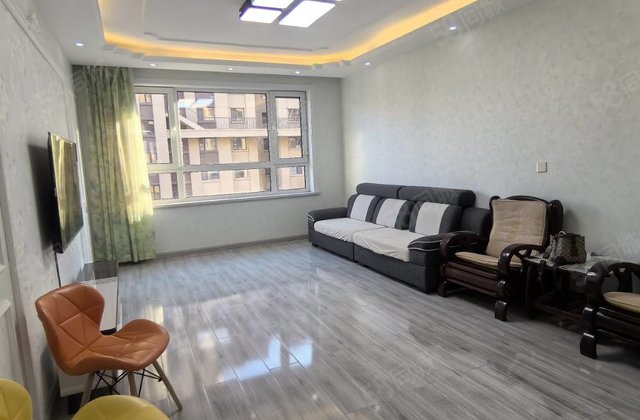 易航华府2室2厅1卫94㎡南北58.8万